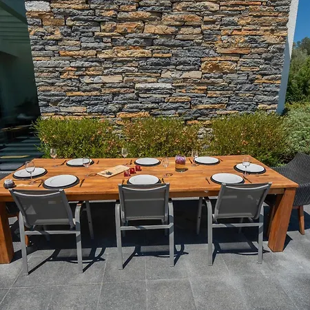 Bodroombnb Fully Private In Yalikavak For 20 Guests ,2 Pools & Botanical Garden Ideal For Events, Families & Friends Vilă